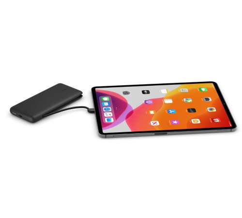 Портативное зарядное устройство Power Bank Belkin 10000mAh 23W integrated cables Black (BPB006BTBLK)