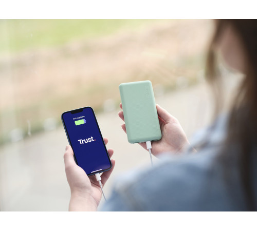 Портативний зарядний пристрій Trust Primo ECO 10000 mAh Green (25029_TRUST)