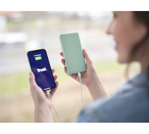Портативний зарядний пристрій Trust Primo ECO 20000 mAh Green (25027_TRUST)