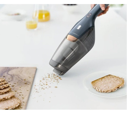 Аккумуляторный пылесос Electrolux EERC75DB