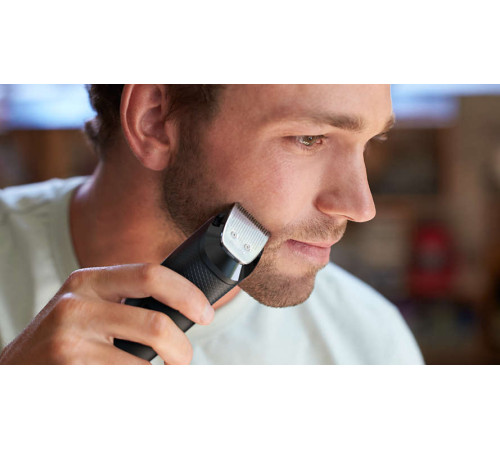 Тример для бороди Philips Series 5000 BT5502/15