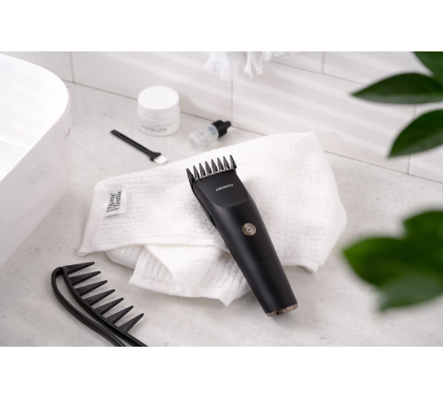 Машинка для стрижки Ardesto HC-Y22-B