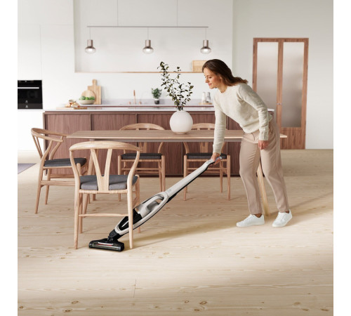 Аккумуляторный пылесос Electrolux WQ61-44SW