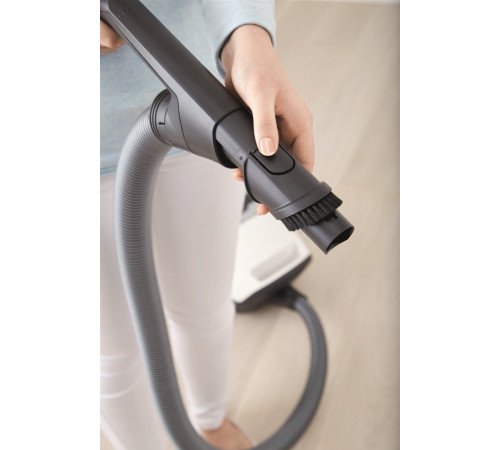 Пылесос без мешка Miele Blizzard CX1 11036590