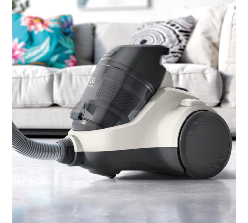 Пылесос Electrolux EC41-2SW