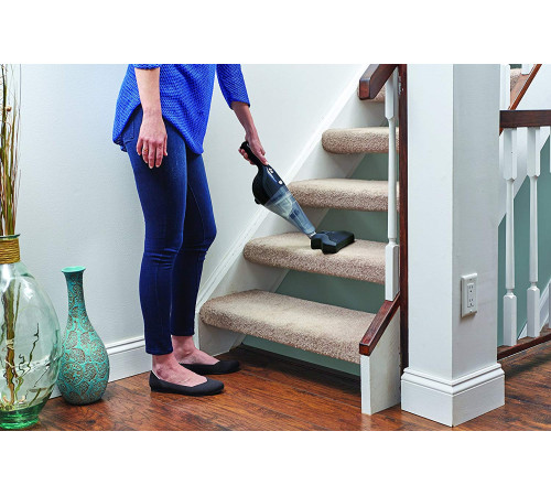 Портативный BLACK&DECKER аккум. пылесос NSVA315J