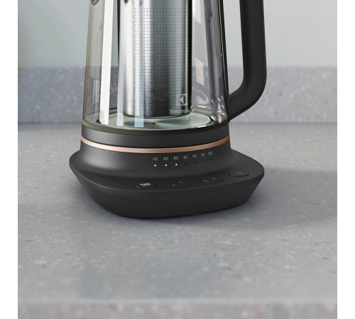 Электрочайник Electrolux E7GK1-8BP