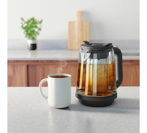 Электрочайник Electrolux E7GK1-8BP