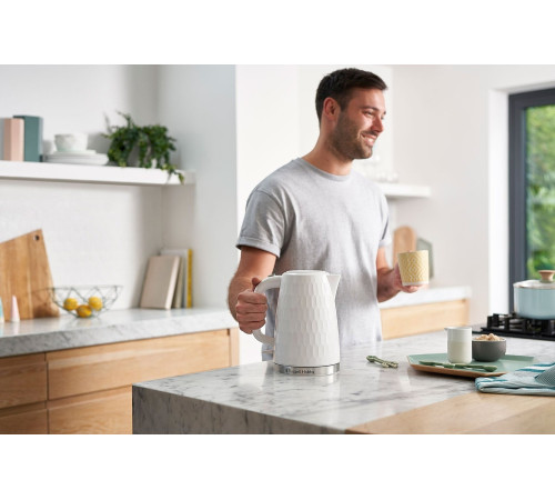 Чайник Russell Hobbs 26050-70 Honeycomb White
