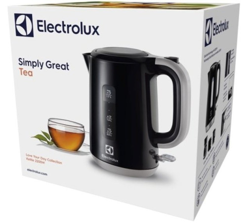 Электрический чайник Electrolux EEWA3300