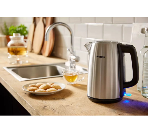 Электрочайник Philips HD9351/90