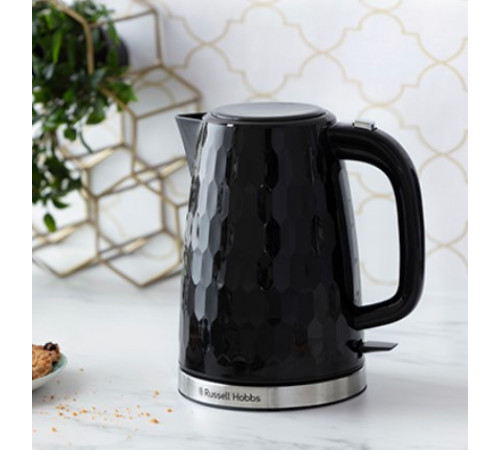 Чайник Russell Hobbs 26051-70 Honeycomb Black