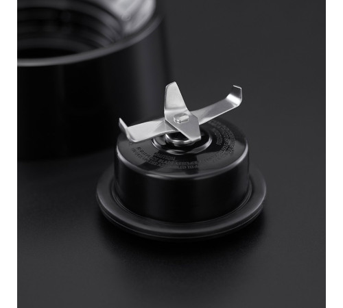 Блендер Russell Hobbs 24720-56 Desire