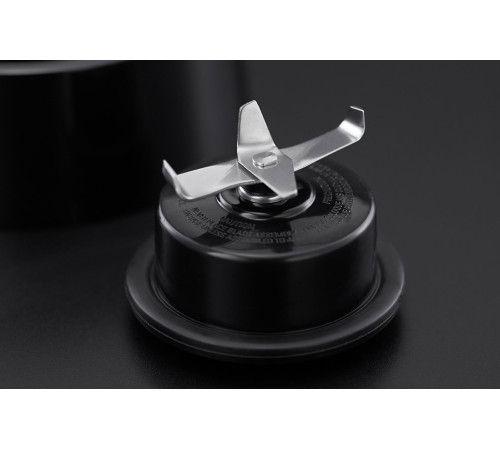 Блендер Russell Hobbs 24720-56 Desire