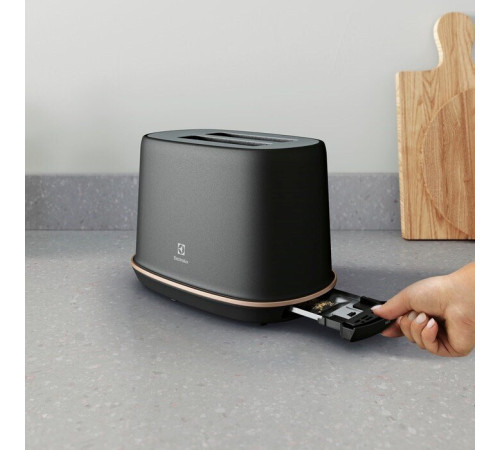 Тостер Electrolux E7T1-6BP