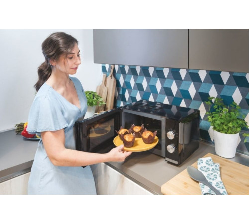 Мікрохвильова піч Candy CMW20TNMB