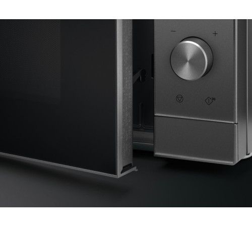 Микроволновая печь Electrolux EMZ725MMTI