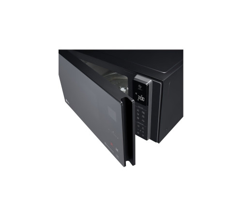 Мікрохвильова піч LG NeoChef Smart Inverter MS2595DIS