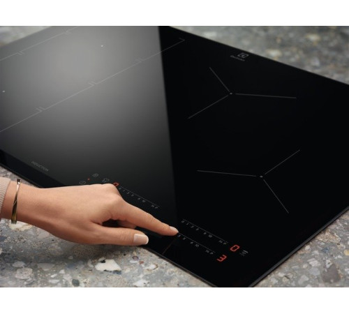 Варочная поверхность Electrolux CIL61443C