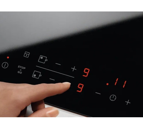 Варочная поверхность Electrolux CPE6433KF