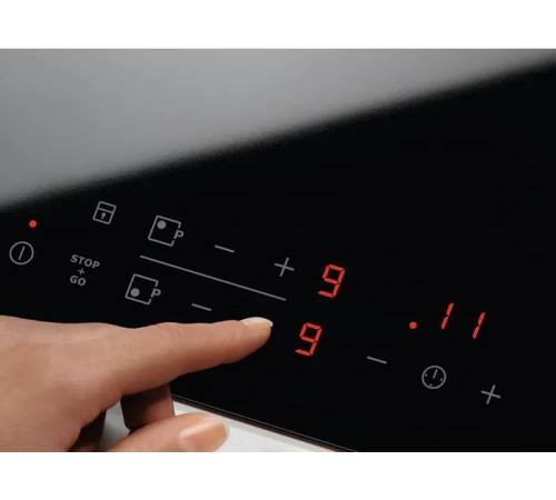 Варочная поверхность Electrolux CPE644RBC