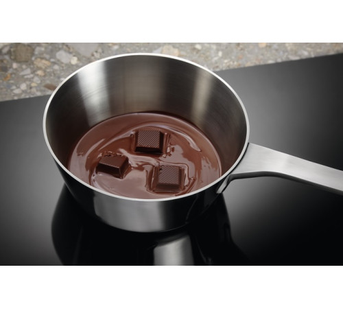 Варочная поверхность Electrolux IPE6450KF