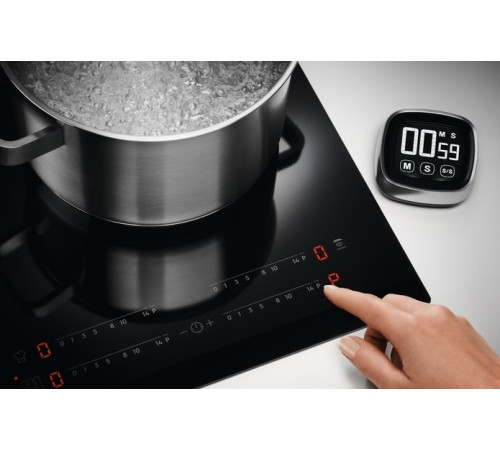 Варильна поверхня Electrolux IPE6455KF