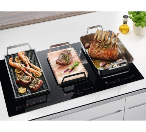 Варочная поверхность Electrolux IPE6474KF индукционная