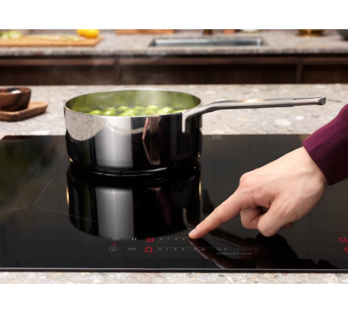 Варочная поверхность Electrolux IPE6474KF индукционная