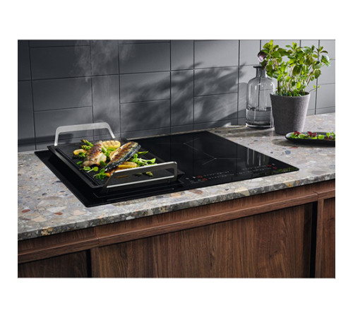 Варочная поверхность Electrolux IPES6451KF