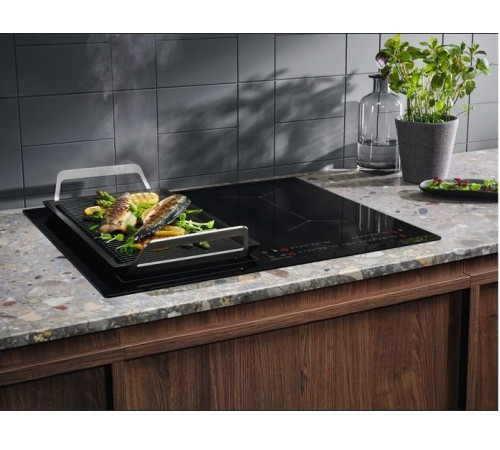 Варочная поверхность Electrolux IPES6451KF