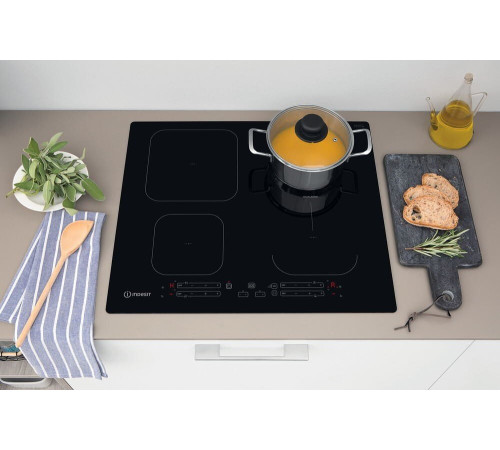 Варочная поверхность электрическая Indesit IB65B60NE
