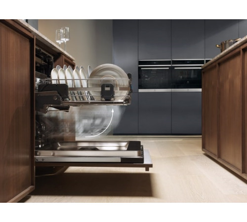 Встраиваемая посудомоечная машина Electrolux EEC967310L