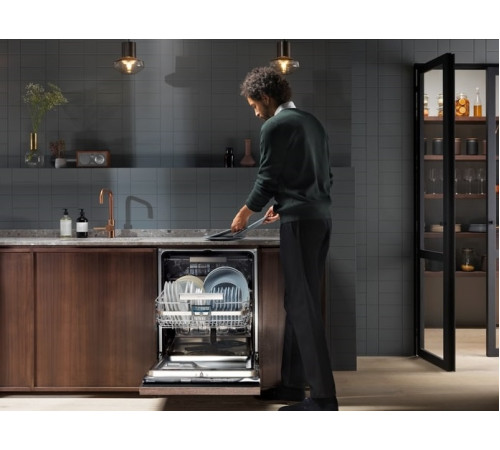 Встраиваемая посудомоечная машина Electrolux EEC967310L