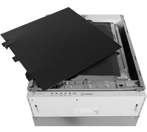 Посудомоечная машина Indesit DSIE2B10