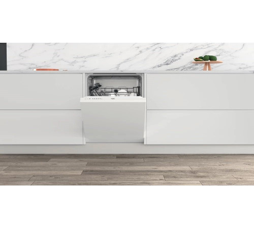 Посудомоечная машина Whirlpool WI3010