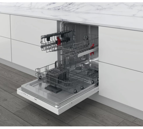 Посудомоечная машина Whirlpool WI3010