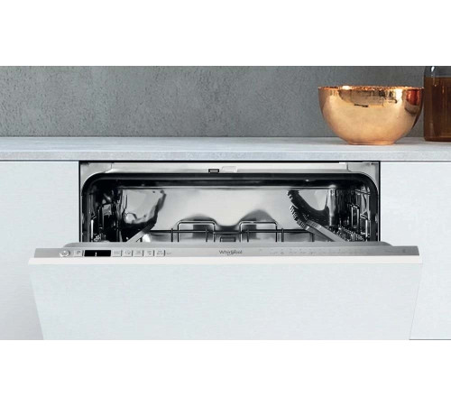 Встраиваемая посудомоечная машина Whirlpool WI7020P