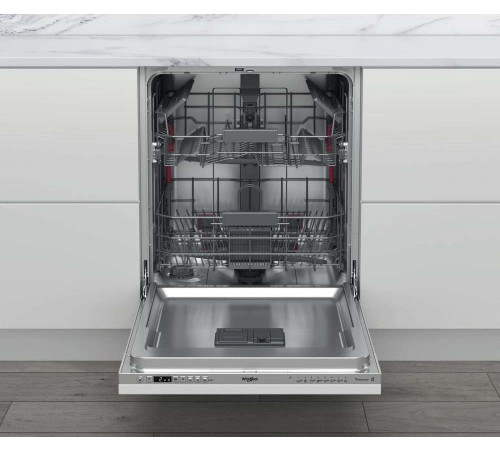 Встраиваемая посудомоечная машина Whirlpool WI7020P