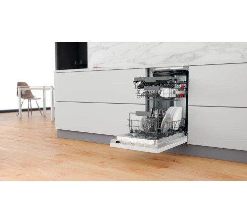 Встраиваемая посудомоечная машина Whirlpool WSIC3M27C