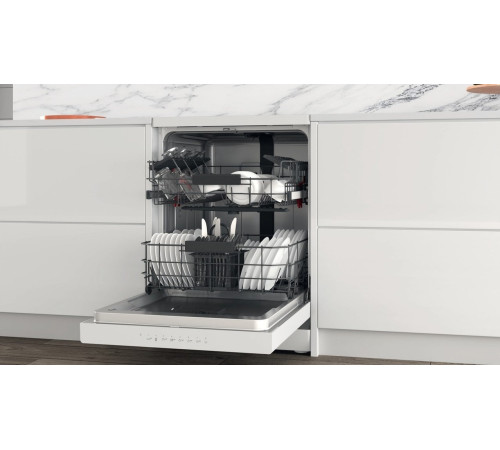 Посудомоечная машина Whirlpool WRFC3C26