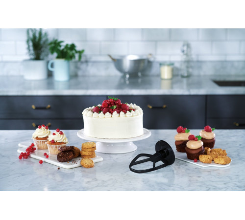 Комбайн кухонный Electrolux EKM3710