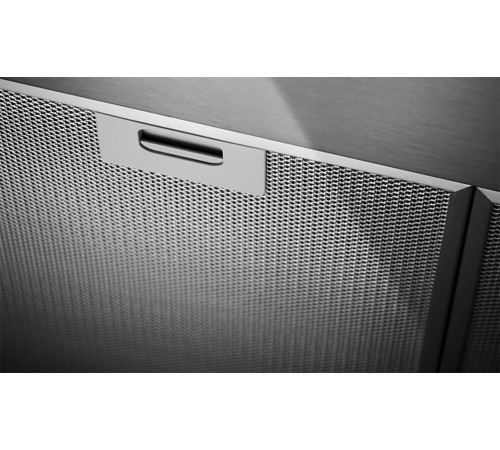 Вытяжка Electrolux LFT766X