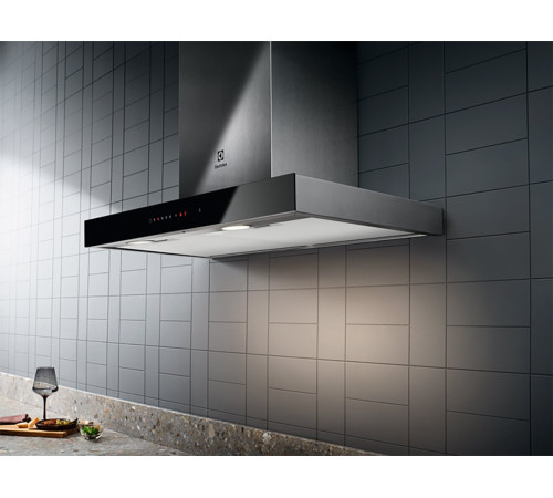 Вытяжка Electrolux LFT766X