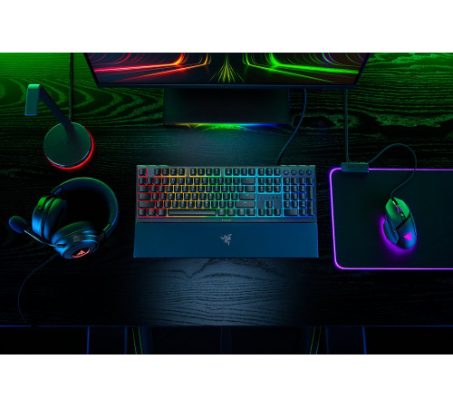 Ігрова клавіатура Razer Ornata V3 X RGB 104key USB RU Black (RZ03-04470800-R3R1)