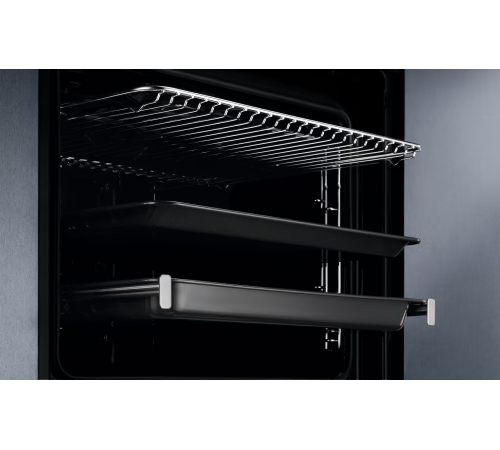 Духовка электрическая Electrolux EOF5C50BX