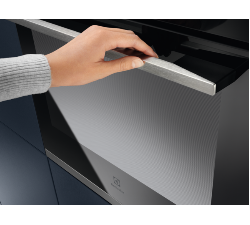 Духовка электрическая Electrolux KODEC70X