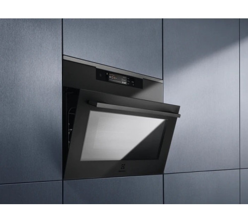 Духовой шкаф Electrolux KVLAE00WT