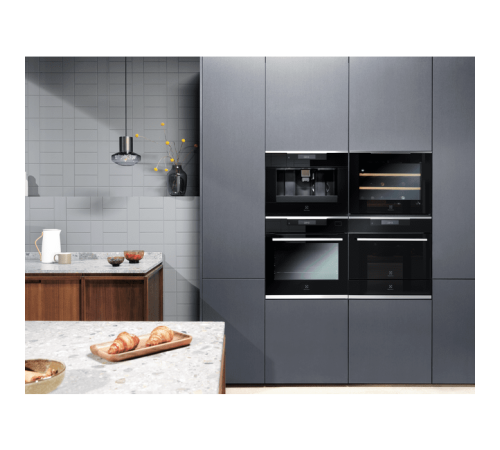 Духовой шкаф Electrolux OKA9S31WX