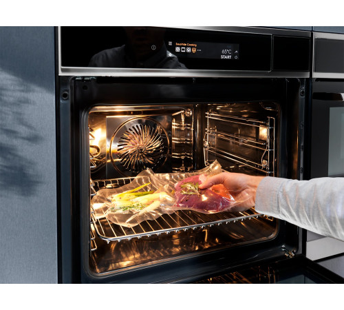 Духовой шкаф Electrolux OKA9S31WZ